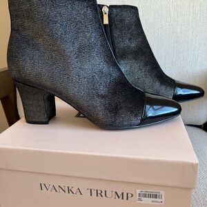 Ivanka Trump Lundy 2 Block-Heel Booties Gray and Black Size 9 New